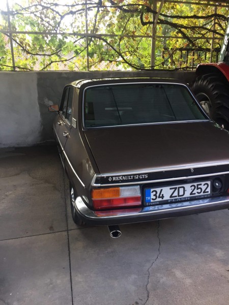 Un Renault 12 GTS de 1984 Fabricado en turquí exclusivamente