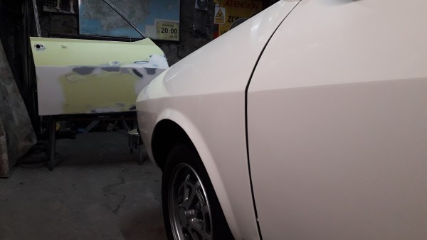 20190813_001034.jpg (2.82 MiB) Visto 3236 veces Mientras tanto se queda el GTL vigilandola. Jeje