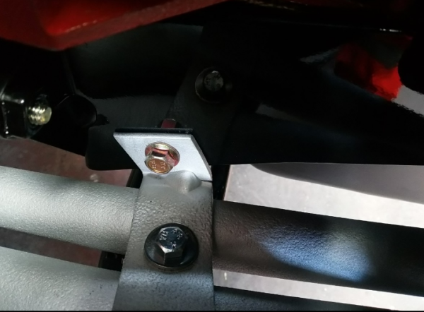 Screenshot_20200326-162339~2.png (392.44 KiB) Visto 3676 veces Colector bajo en su sitio y bien preto