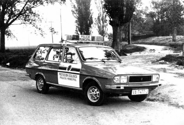 policia municipal de valladolid r12 1983.jpg