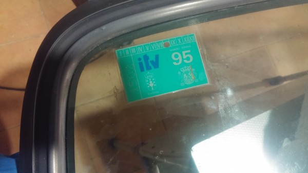 20180327_210826.jpg (2 MiB) Visto 4354 veces Detalle de su última ITV pasada en el año 94. Ya ha llovido